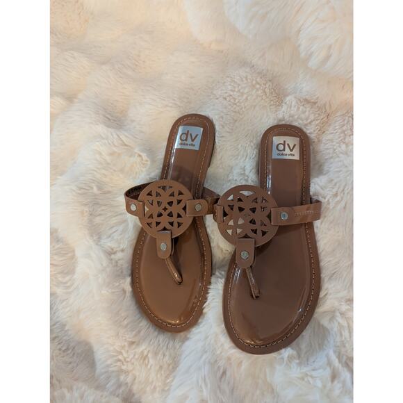 DV - Dolce Vita Women’s Sandals – Chic, Comfortable, and Ready to Strut | Size 8 - Picture 2 of 3